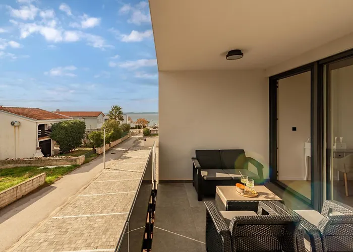 Byrfin Ferienhaus Vir